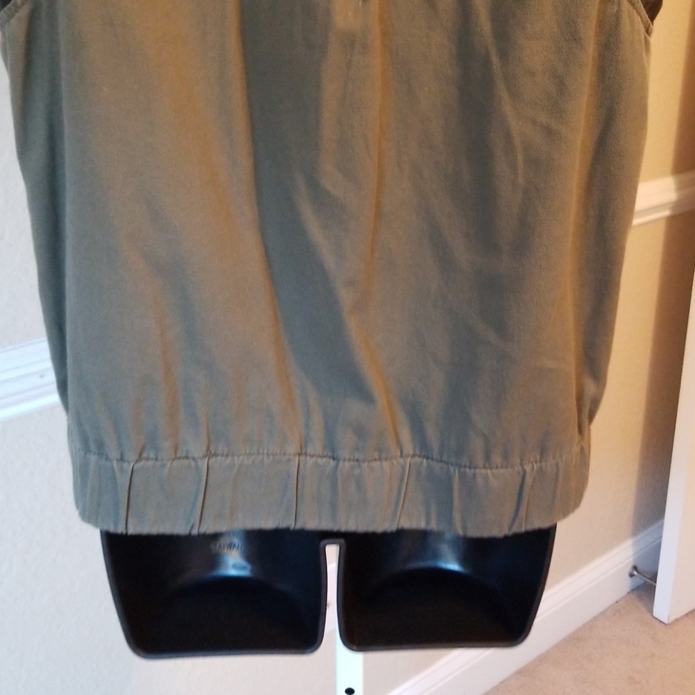 Top - Picture 6 of 6